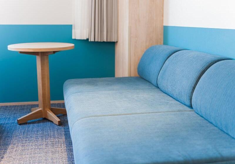 غرفة كومفورت ثلاثية, Art Hotel Asahikawa