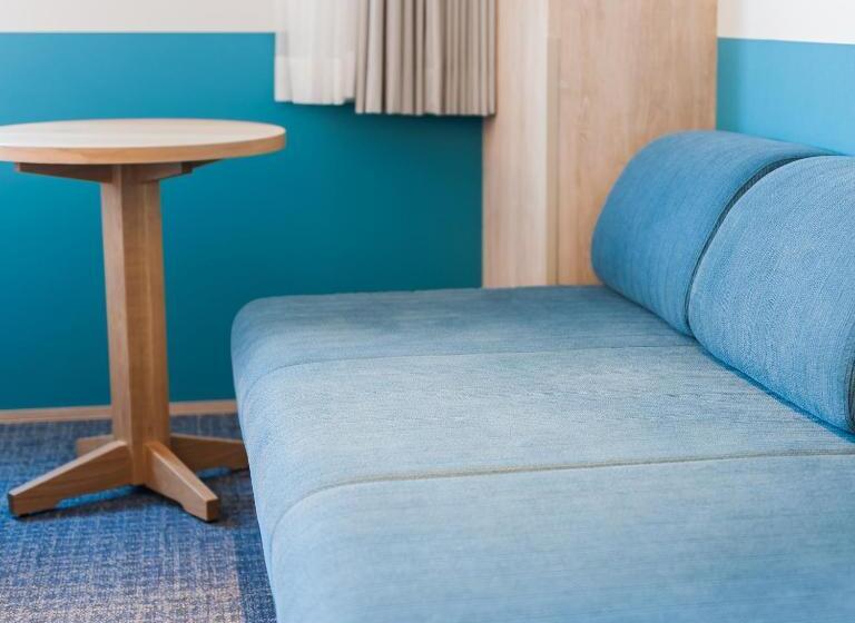 غرفة كومفورت ثلاثية, Art Hotel Asahikawa