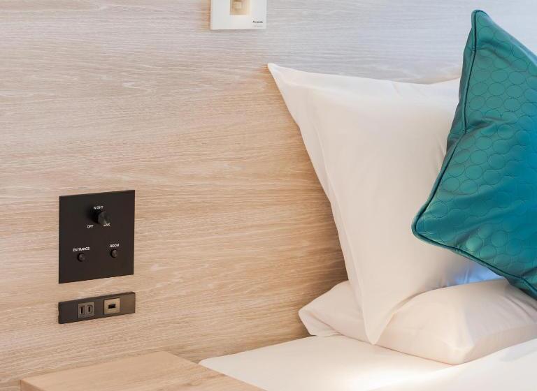 غرفة كومفورت ثلاثية, Art Hotel Asahikawa