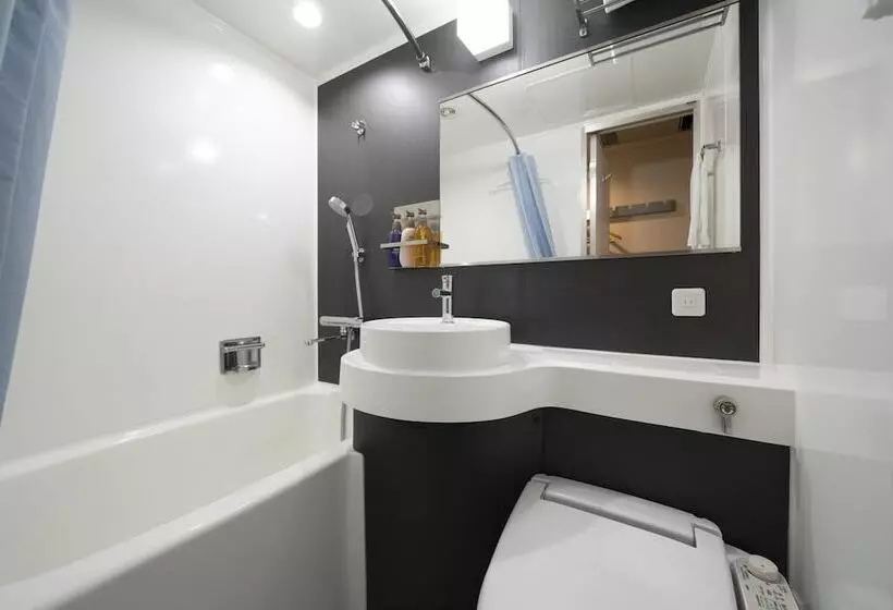 اتاق اکونومی, Binario Umeda