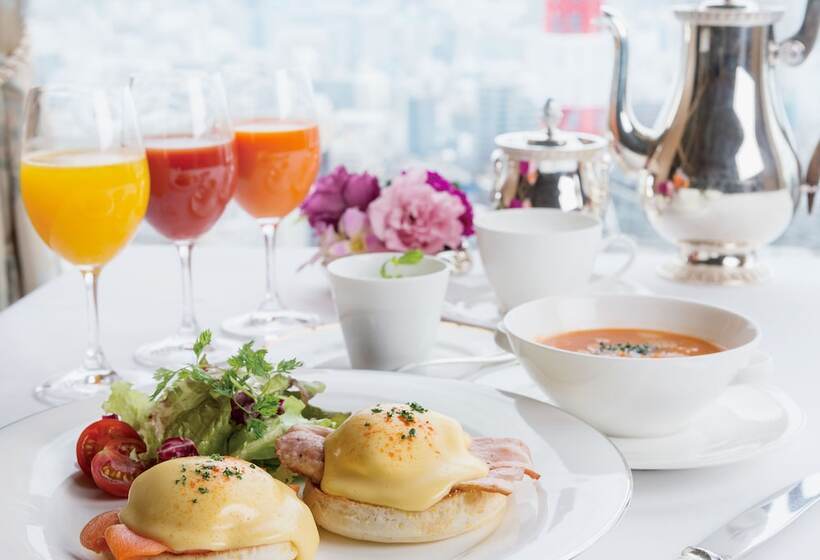 جناح سينيور, Hankyu International