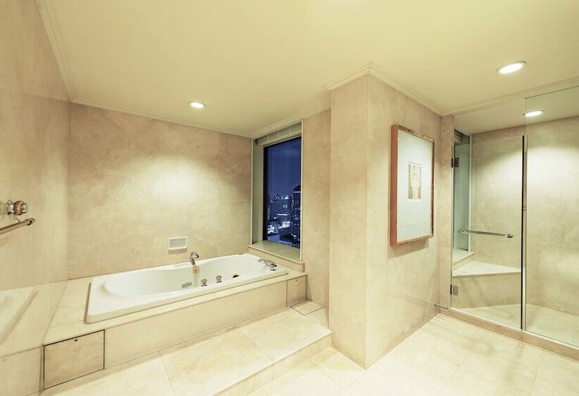 جناح رئاسى, Hankyu International