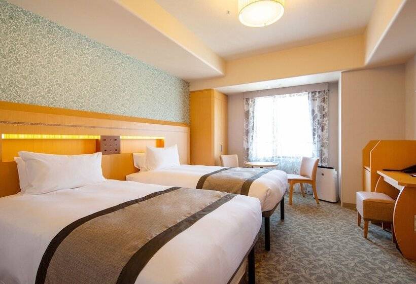 标准间, Monterey Kobe