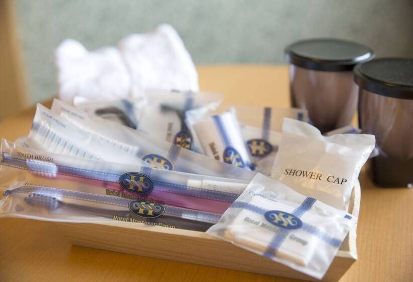 חדר סטנדרט לארבעה, Monterey Kobe