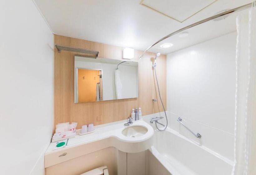 スーペリアの４人部屋, Shinosaka Esaka Tokyu Rei