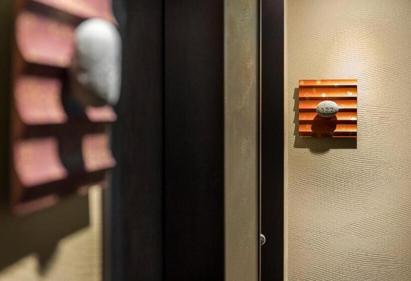 Семейный Номер, Takamatsu Tokyu Rei