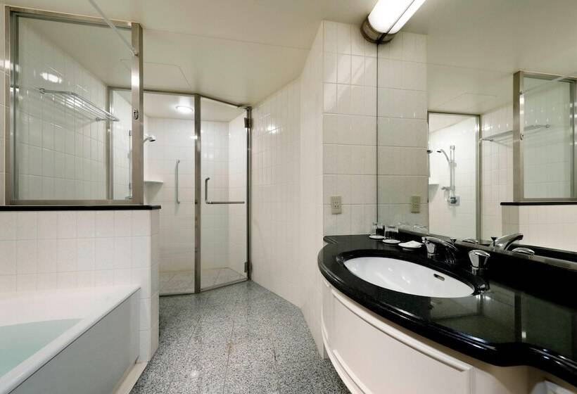 디럭스 룸 도시 전망, Yokohama Bay Sheraton And Towers