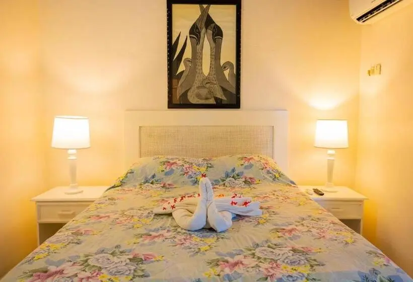اتاق استاندارد با بالکن, Shields Negril Villas Ltd