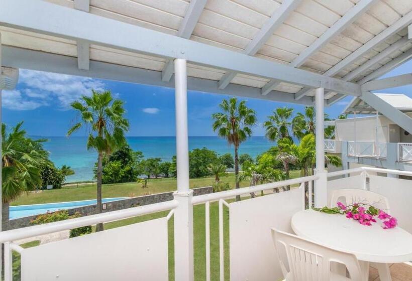 اتاق سوپریور با چشم‌انداز دریا, Karibea Sainte Luce