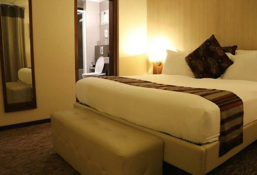 اتاق استاندارد, Mamba Point