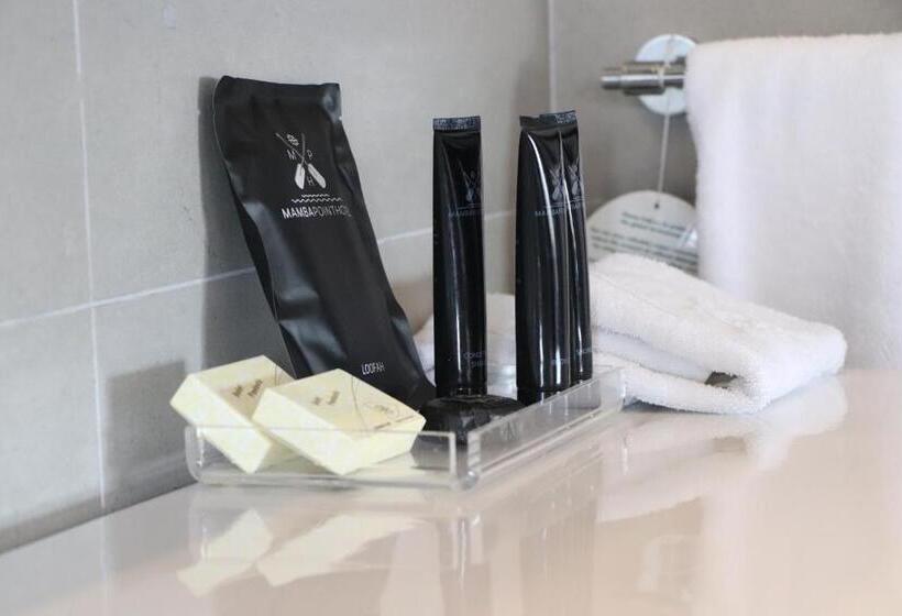 سوییت اجرایی, Mamba Point