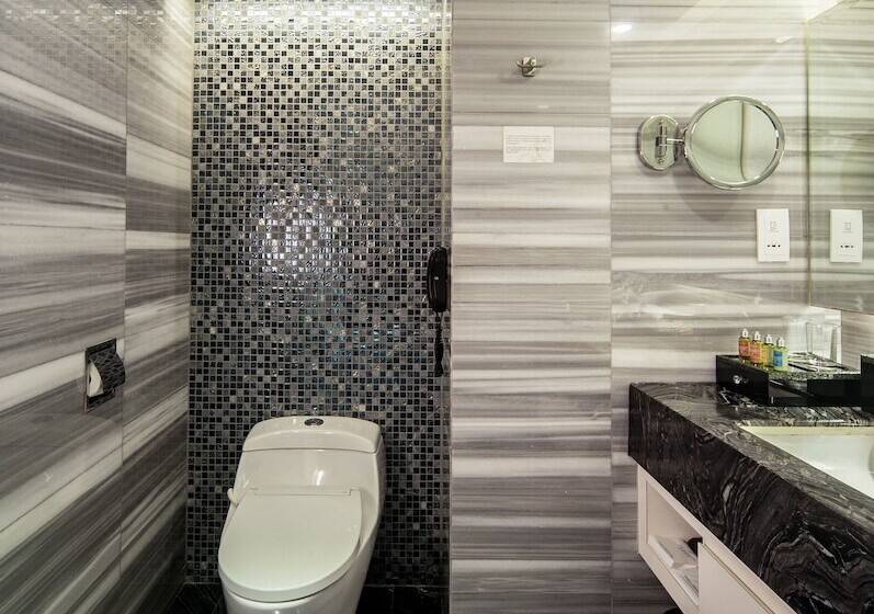 جناح ديلوكس, Promenade Hotel Kota Kinabalu