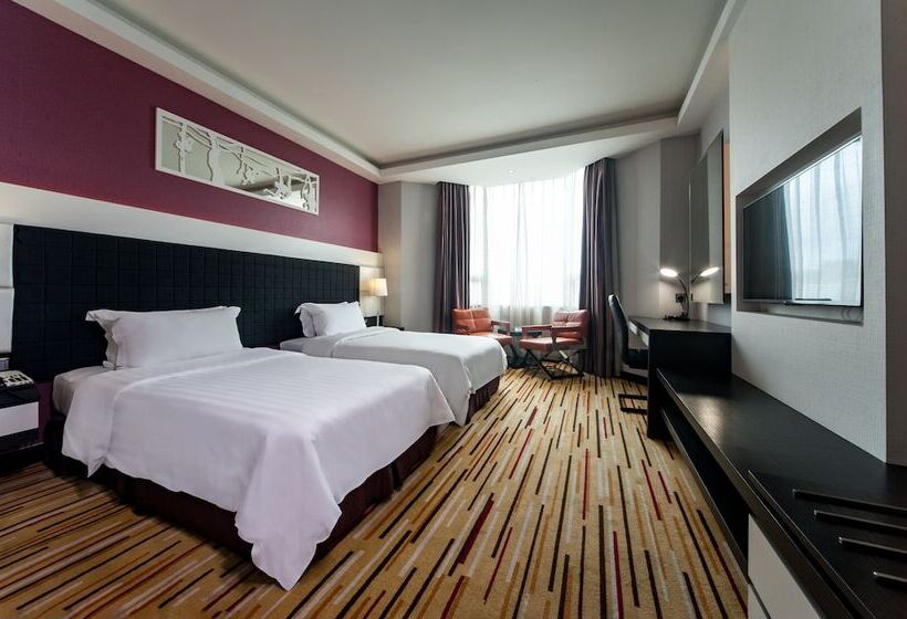 غرفة ديلوكس, Promenade Hotel Kota Kinabalu