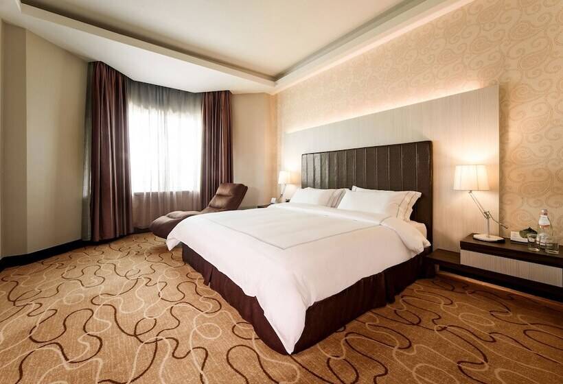 جناح ديلوكس, Promenade Hotel Kota Kinabalu