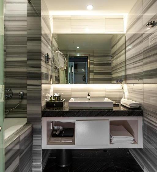 غرفة ديلوكس, Promenade Hotel Kota Kinabalu