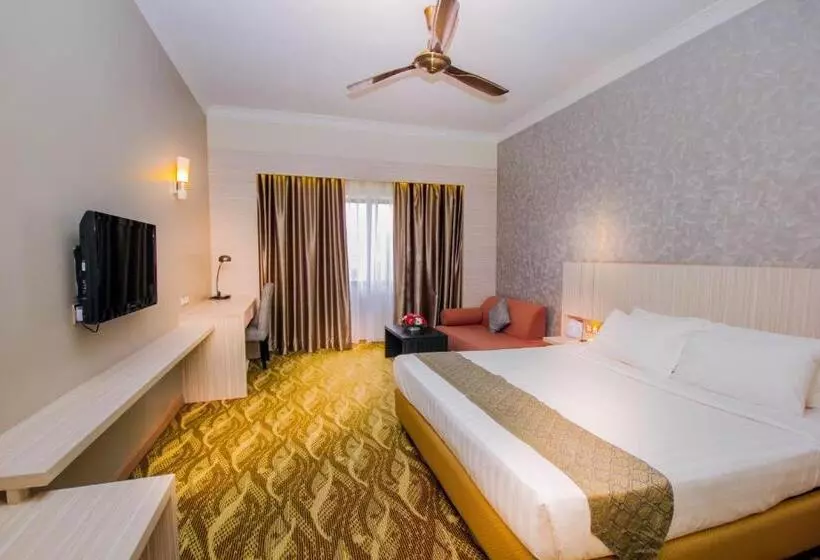 اتاق لوکس با تخت بزرگ, Copthorne Hotel Cameron Highlands