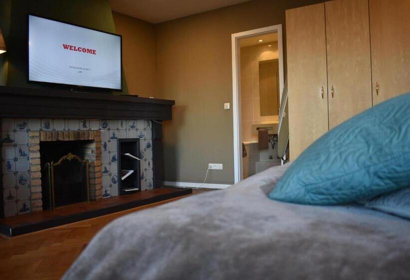 اتاق لوکس, Atlanta