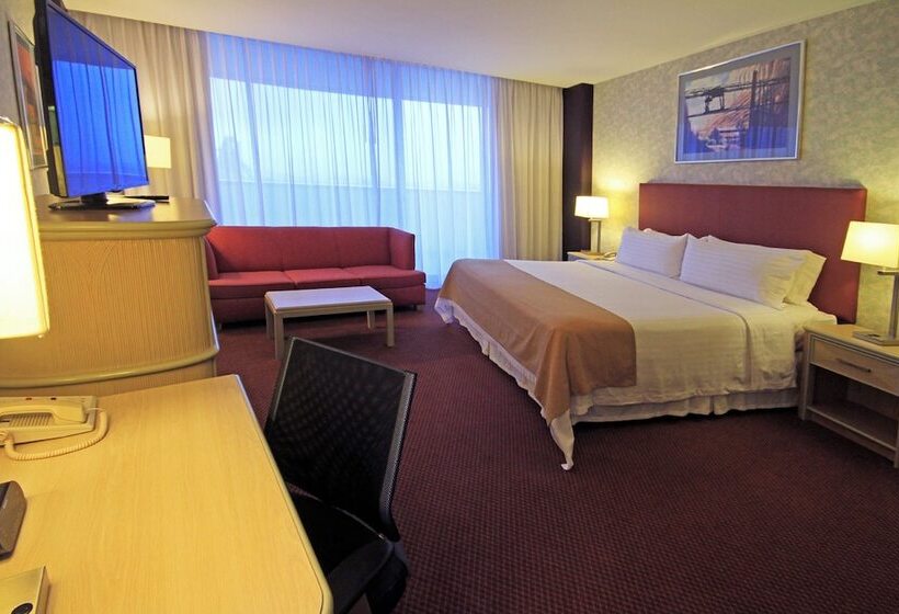 クラブルーム, Holiday Inn Monterrey Parque Fundidora, An Ihg