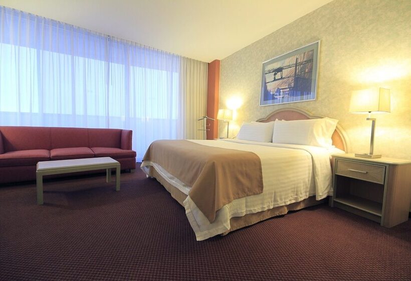 Номер Клуб, Holiday Inn Monterrey Parque Fundidora, An Ihg