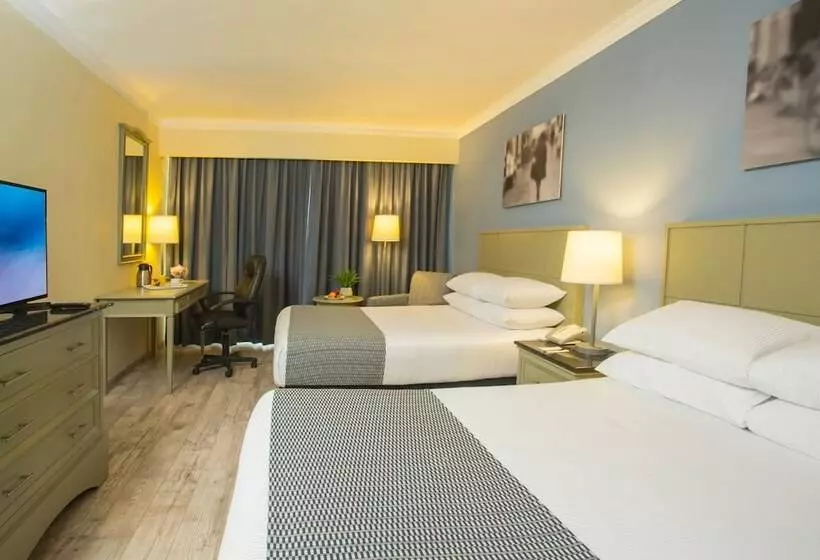 اتاق استاندارد با 2 تخت دوبل, Krystal Urban® Ciudad Juárez