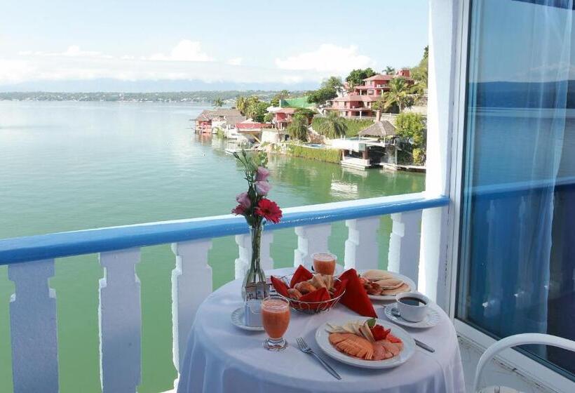 スイート, Villa Bejar Tequesquitengo