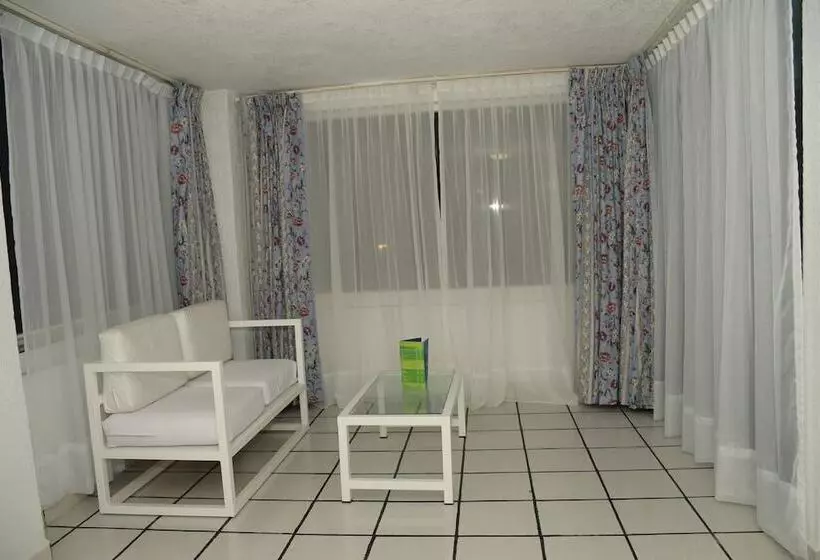 スイート, Villa Bejar Tequesquitengo