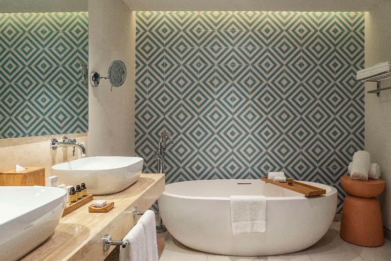 Номер Стандарт Вид на Море, Hilton Cancun Mar Caribe