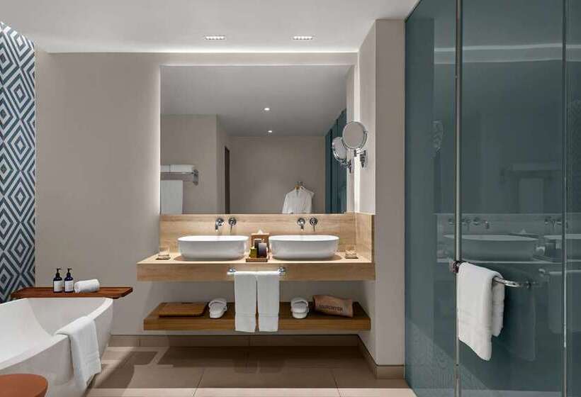 Suite, Hilton Cancun Mar Caribe
