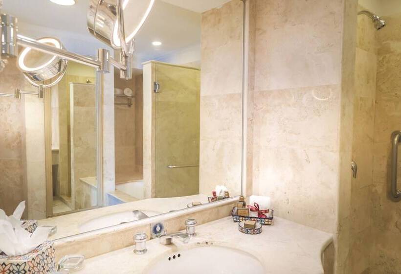 Номер Superior, Sandos Cancun All Inclusive