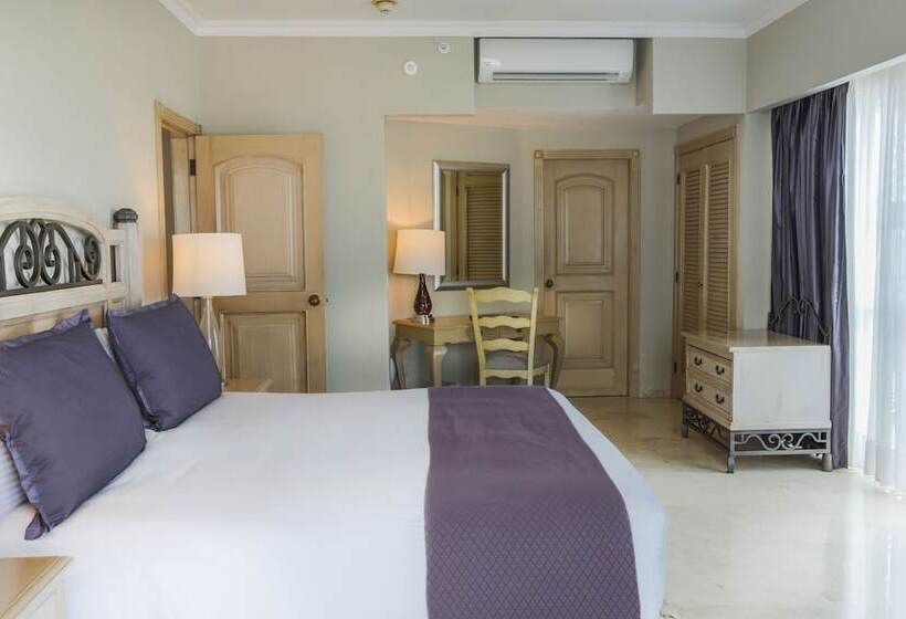 Люкс, Sandos Cancun All Inclusive