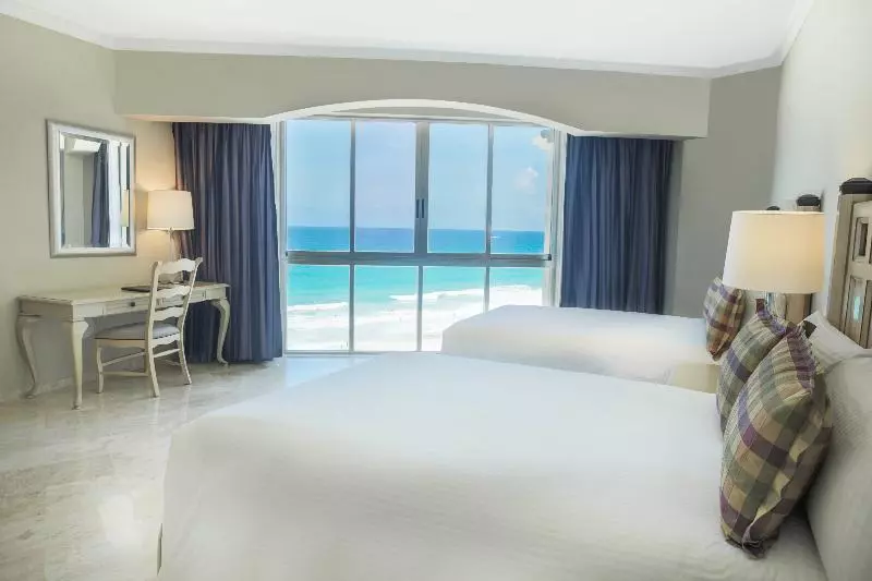 スイート, Sandos Cancun All Inclusive