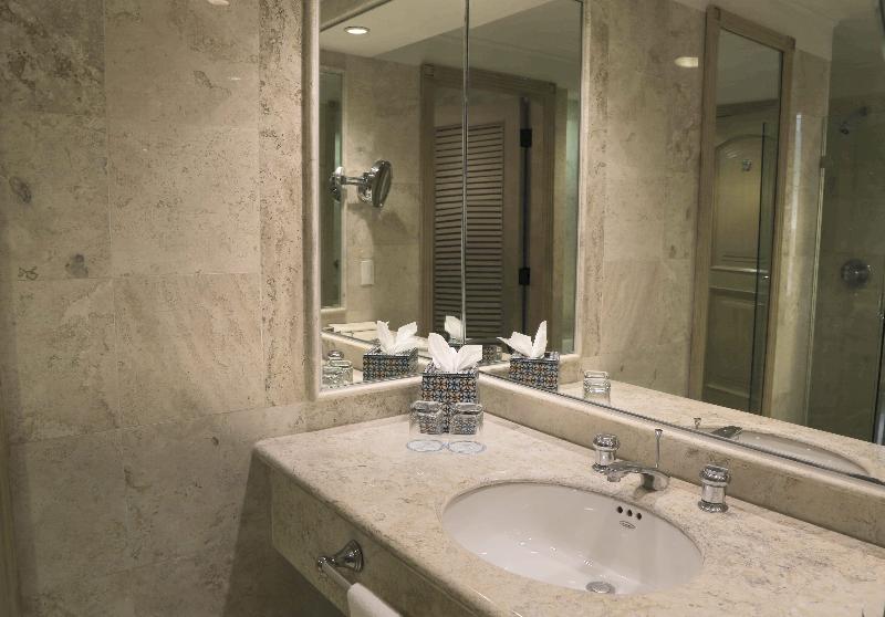 Люкс, Sandos Cancun All Inclusive