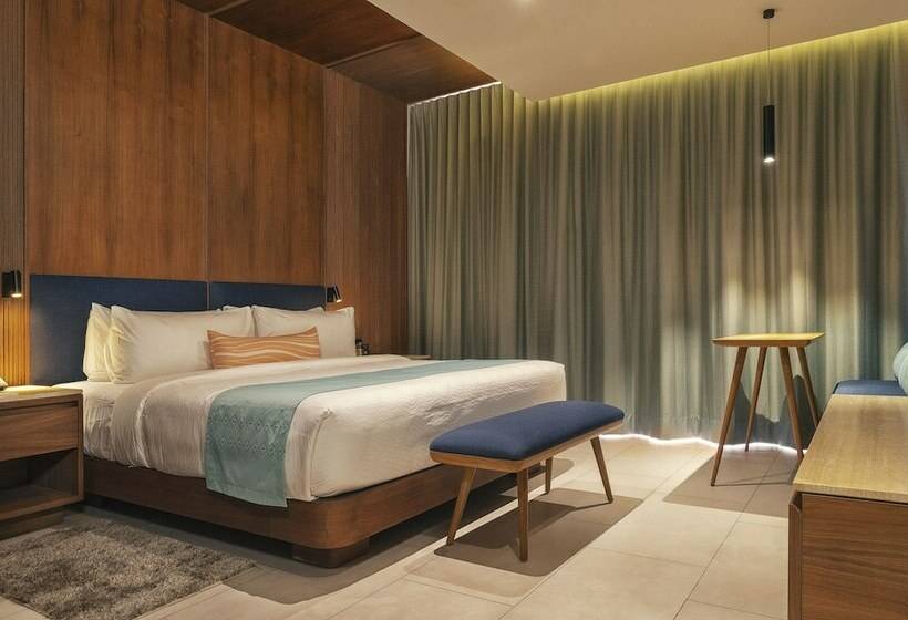 Люкс Вид на Море, Hilton Cancun Mar Caribe