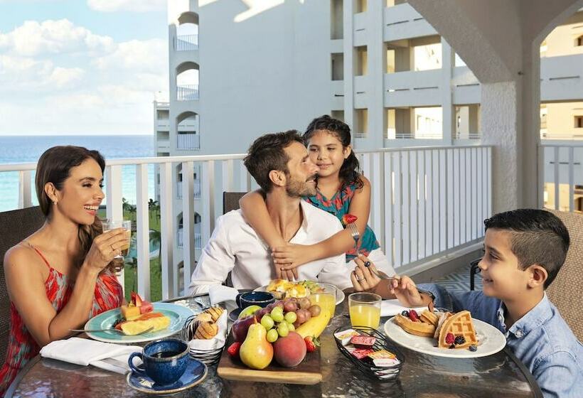 Люкс Вид на Море, Hilton Cancun Mar Caribe