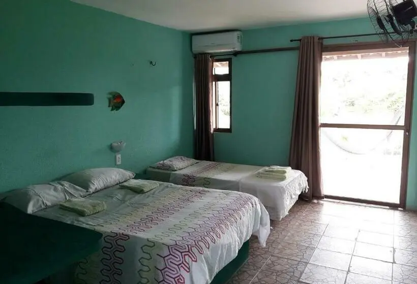 Economy Triple Room, Pousada Chiveve