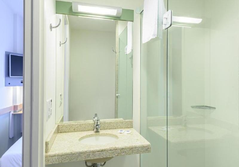 スタンダードルーム, Ibis Budget Curitiba Aeroporto