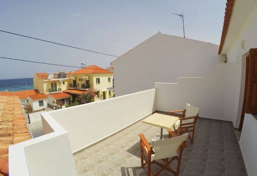 آپارتمان 1 خوابه, Tarsanas Beach