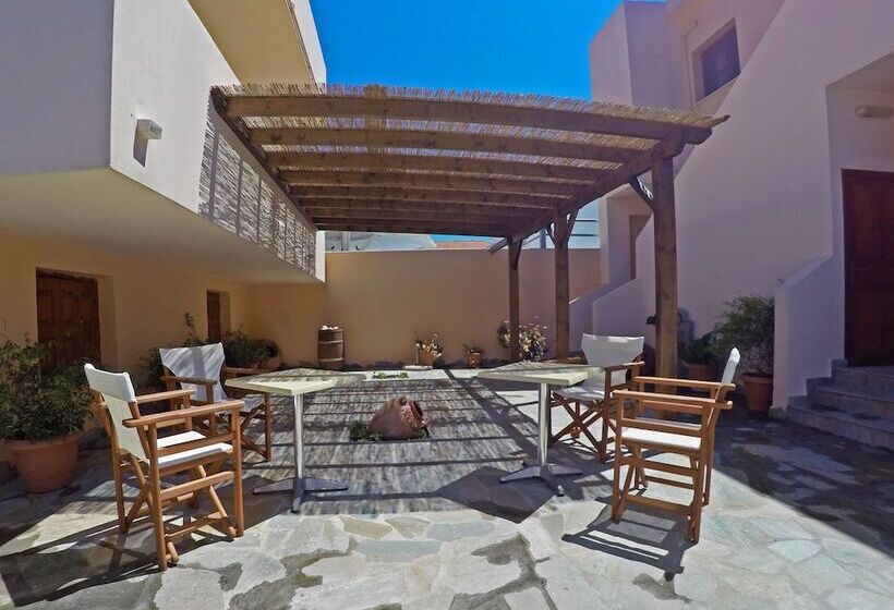 آپارتمان 1 خوابه, Tarsanas Beach