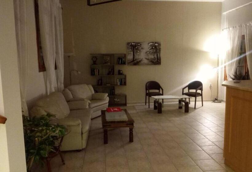 آپارتمان 1 خوابه, Tarsanas Beach