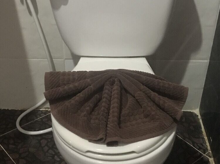 Quarto Estandar, The Little Mermaid Guesthouse & Restaurant