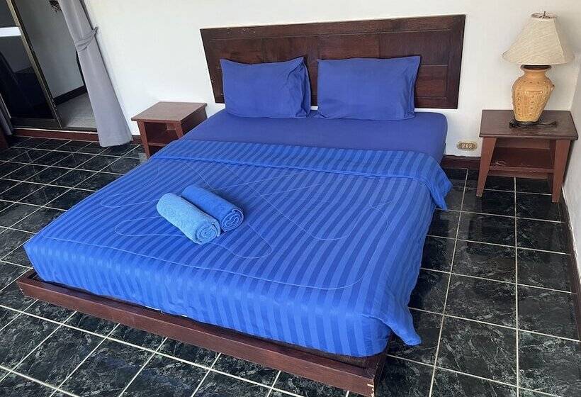 Quarto Estandar, The Little Mermaid Guesthouse & Restaurant