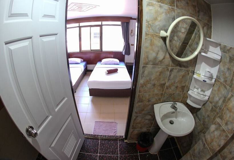 Quarto Estandar, The Little Mermaid Guesthouse & Restaurant