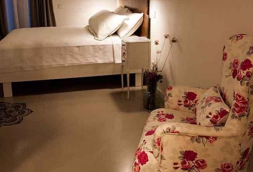 ダブルベッドスタンダードルーム, Sakula Otel