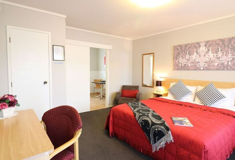 إستوديو ديلوكس, Boundary Court Motor Inn