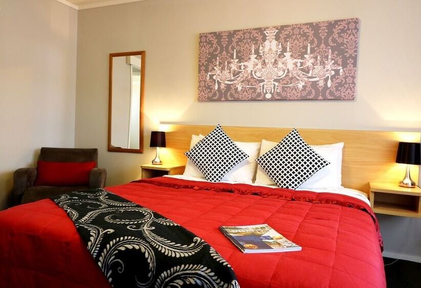 إستوديو ديلوكس, Boundary Court Motor Inn