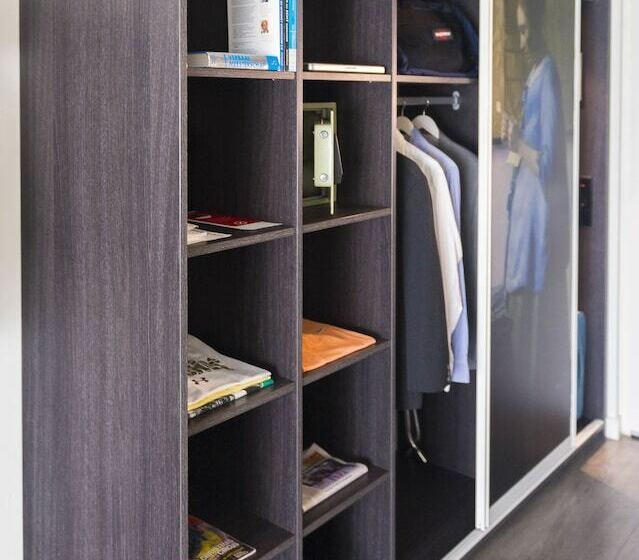 Полулюкс, Grand Hotel Amstelveen