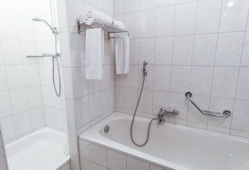 سوییت جونیور, Grand Hotel Amstelveen