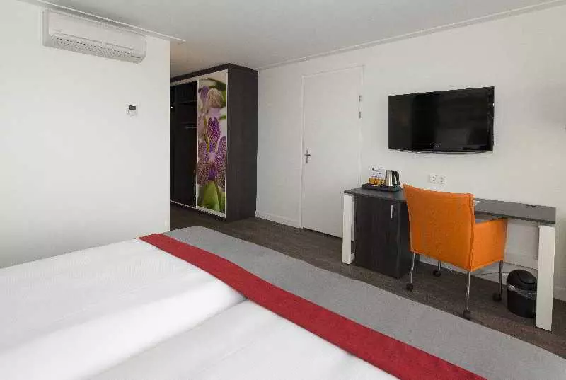 اتاق استاندارد, Grand Hotel Amstelveen
