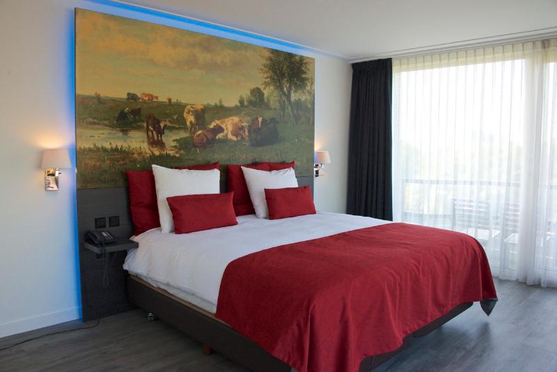 Полулюкс, Grand Hotel Amstelveen