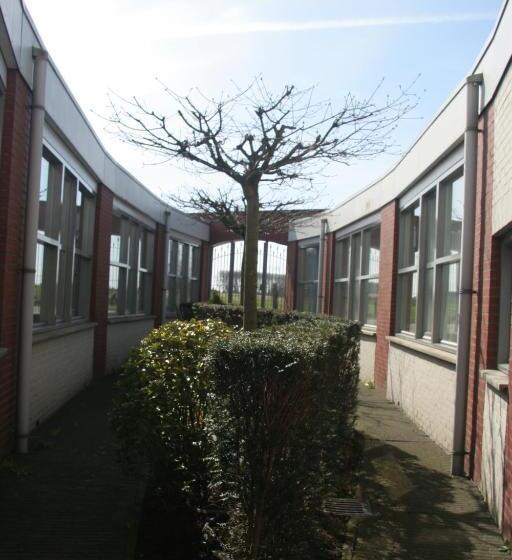 اتاق راحتی, Restaurant In Den Hoof